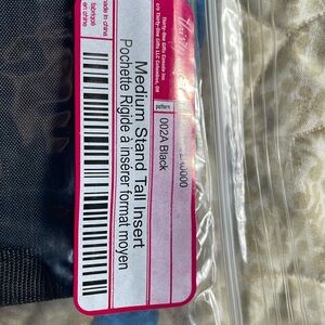 31 Medium Stand Tall Insert- black